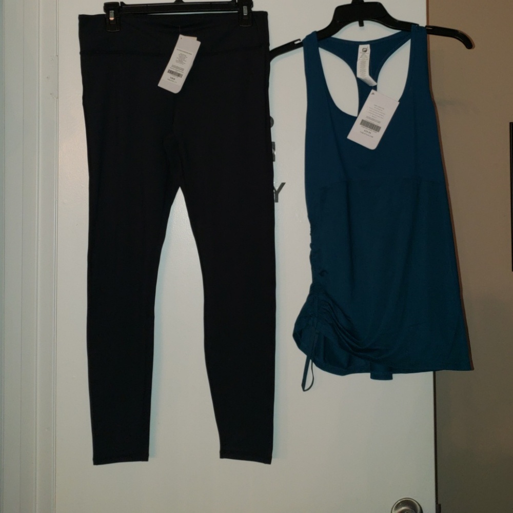 Fabelitics workout set